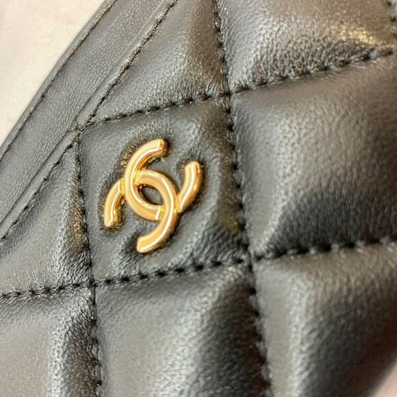 CHANEL ~ Classic Card Holder~Quilted Lambskin, Black w/Authentication Card - Picture 5 of 16